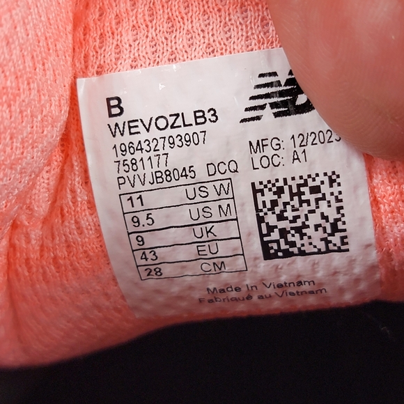 New Balance Fresh Foam X EVOZ v3 Black Womens 11 - Picture 9 of 9